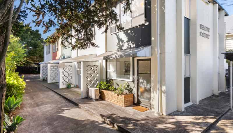 1/3 Grove Road, Sandringham