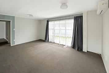 29B Queenwood Road , Levin