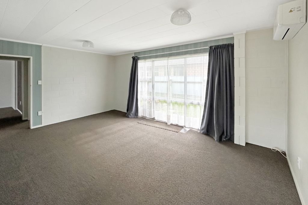 LEVIN - 2 BEDROOMS 4