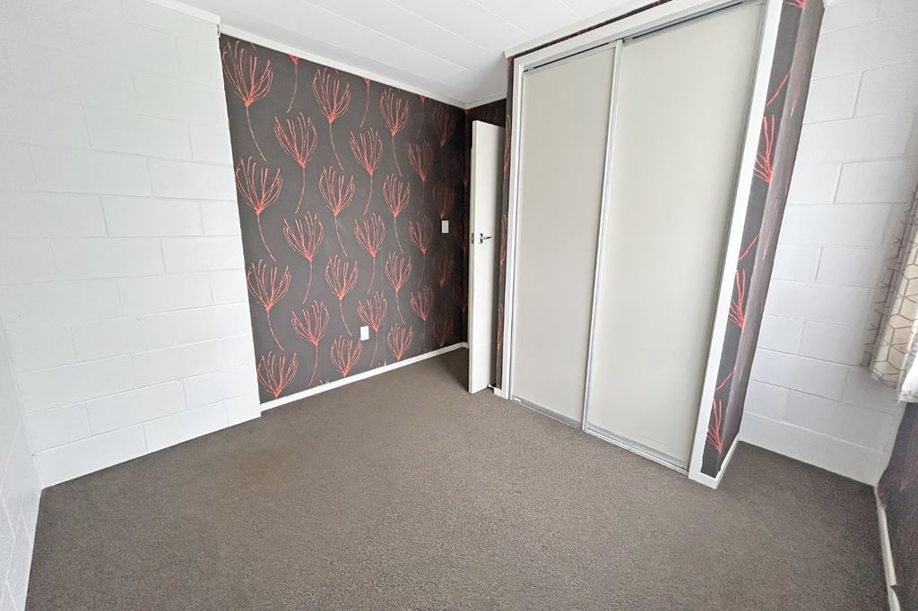 LEVIN - 2 BEDROOMS 5
