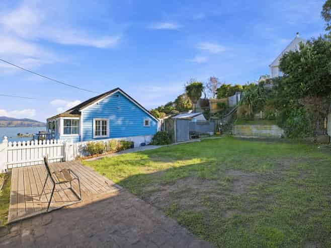 33 Dublin St, Lyttelton