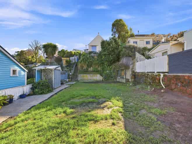 33 Dublin St, Lyttelton