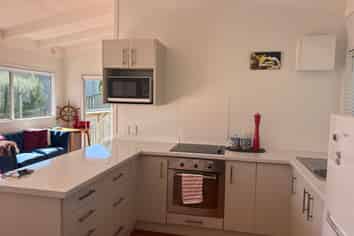3b Maori Hut Road, Red Beach