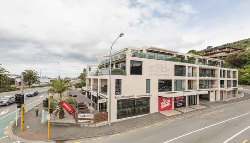 106 The Sands/ 13/5 Bisley Ave, Tahunanui
