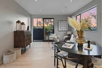 Lot 1/889 Beach Road, Waiake