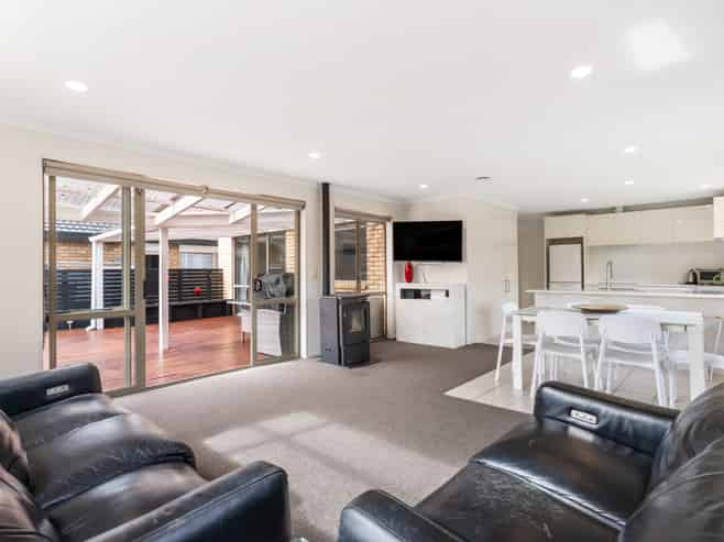 1A Charlenne Close, Ranui