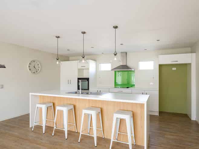 36 Henderson Drive, Alexandra