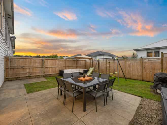 27 Forbes McCammon Drive, Swanson