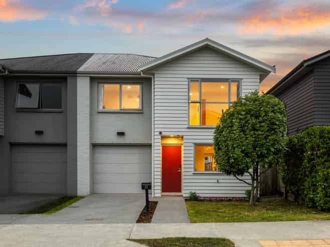 27 Forbes McCammon Drive, Swanson