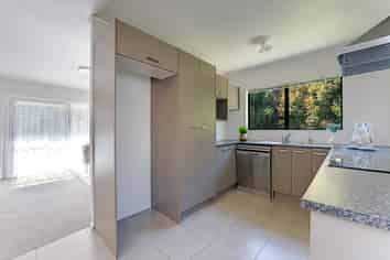 95B Fairclough Road, Beach Haven
