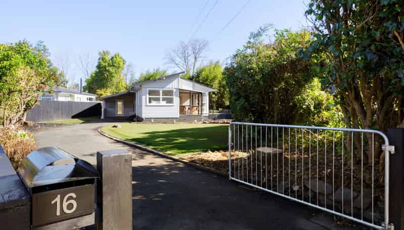 16 Gerrand Place, Chedworth