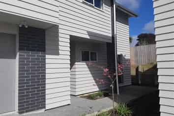 4c Binsted Road, New Lynn