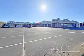 FOOD OR BUTCHER TENANT WANTED
