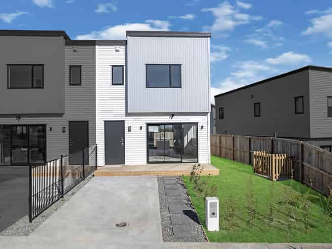 50B Crestview Rise, Papakura