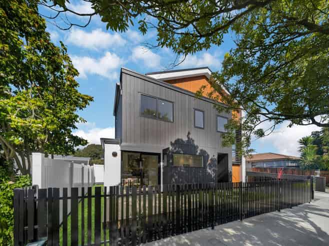 111A Abbotts Way, Remuera