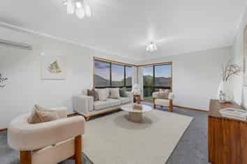 86 Dalwhinnie Parade, Highland Park