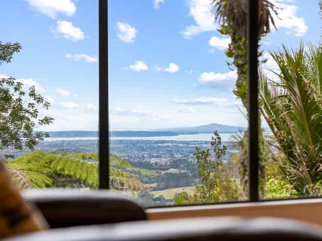 855 Scenic Drive, Swanson