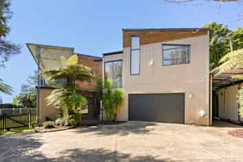 855 Scenic Drive, Swanson