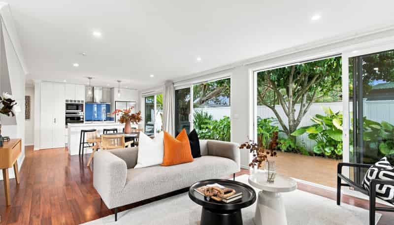 6A Grove Road, Sandringham