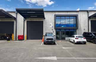 Modern industrial 273sqm