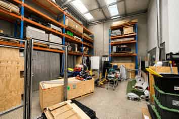 Modern industrial 273sqm
