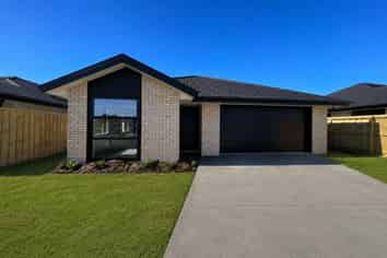 62 Crossley Ave, Ravenswood