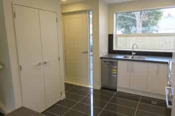 21/31 Princess Terrace, Newtown