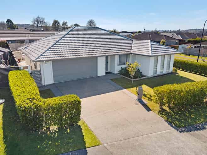 13 Pitoitoi Drive, Riverhead