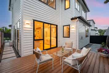 6/8 Park Rise, Campbells Bay