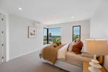 6/8 Park Rise, Campbells Bay