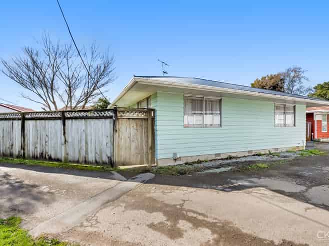 95C Thackeray Street, Trentham