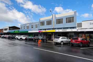 High-profile Queen Street retail opportunity