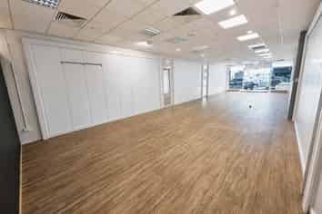 High-profile Queen Street retail opportunity