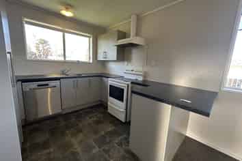 B/3 Emerald Place, Papamoa