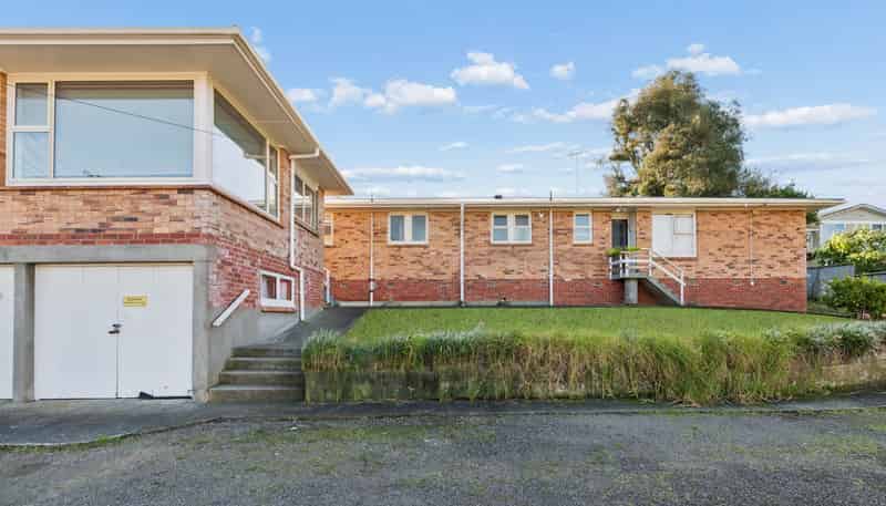 1/130 Great South Road, Manurewa