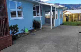 77B Golf Road, Tahunanui