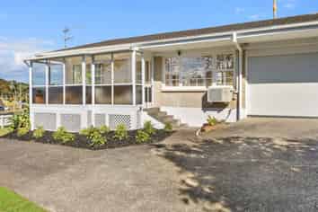 1/202 Fisher parade, Farm Cove
