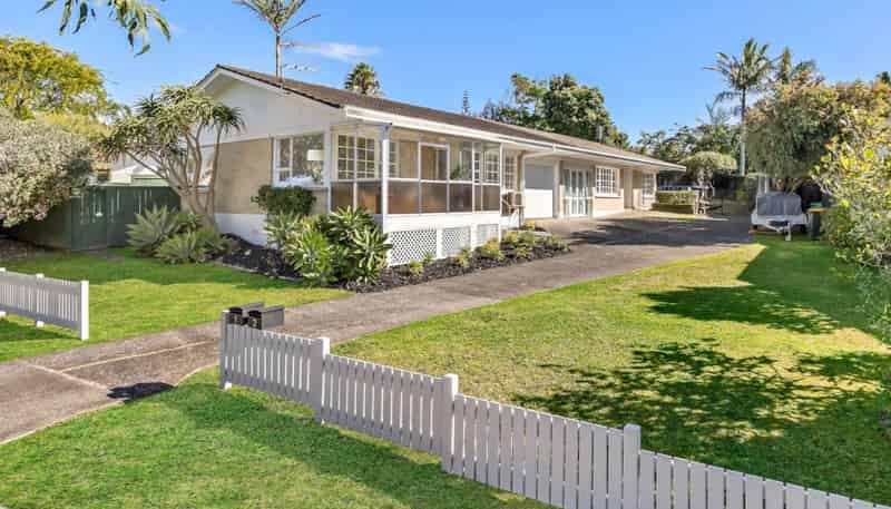 1/202 Fisher parade, Farm Cove