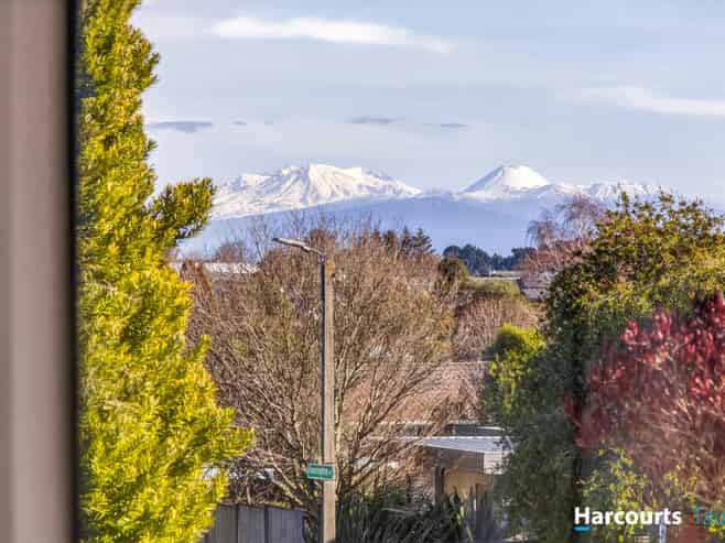 4 Kensington Place, Richmond Heights