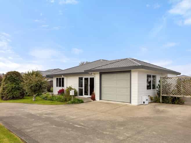 9/690 Gladstone Road, Te Hapara