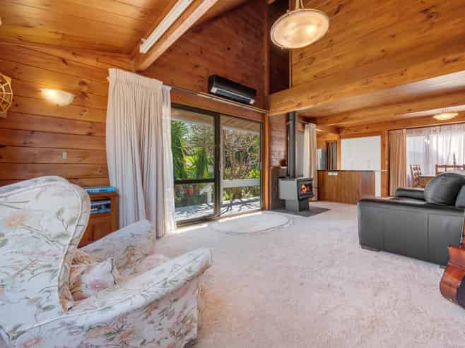 7 Te Pene Road, Maraetai