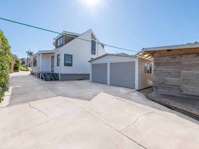 7 Te Pene Road, Maraetai