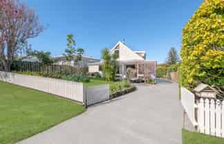 7 Te Pene Road, Maraetai
