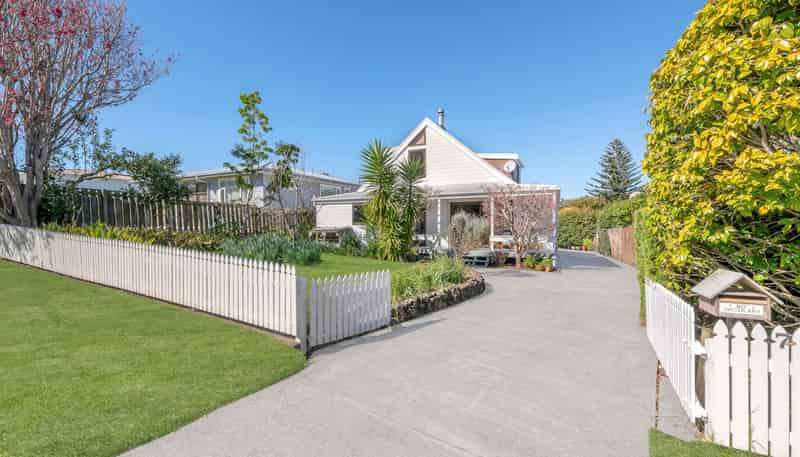 7 Te Pene Road, Maraetai