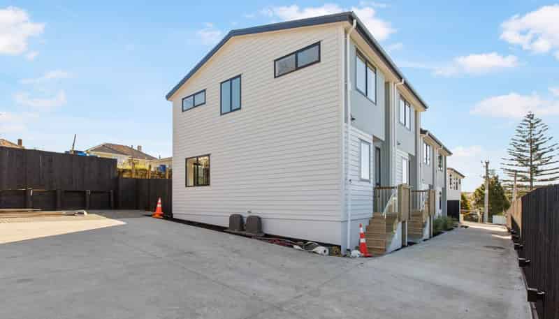 24D Lincoln Park Avenue, Massey