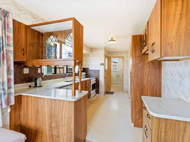 149 Queen Street West, LEVIN