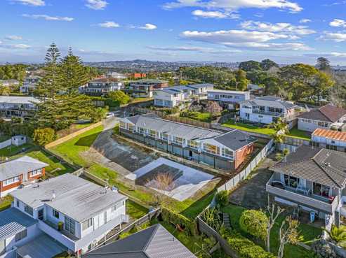 207 St Johns Road, Saint Johns