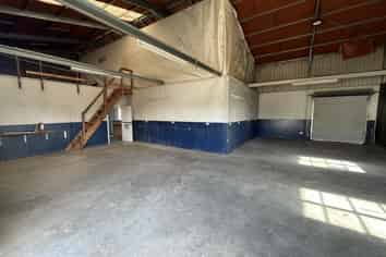 Prime State Highway 1 Industrial Workshop