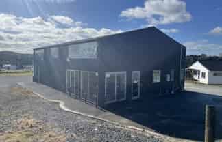 Prime State Highway 1 Industrial Workshop