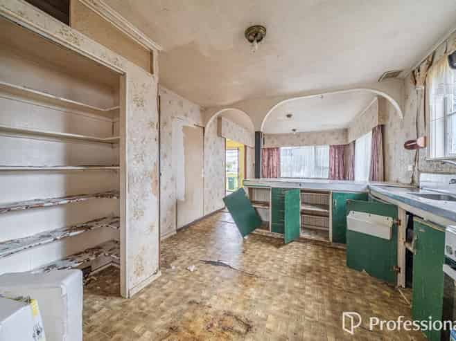 1046 High Street, Avalon
